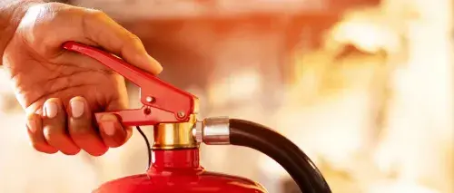 Feuerloescher richtig einsetzen-CWS Fire Safety-S-c