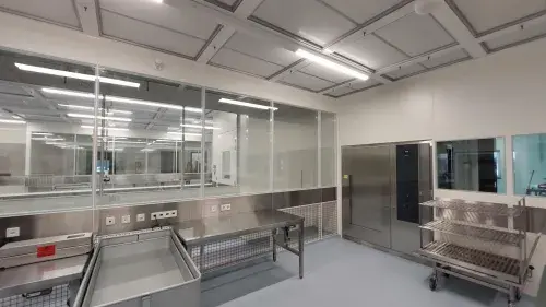 CWS Cleanrooms Burghausen Reinraum ISO 5 Sterilisation