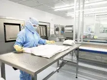 Cleanrooms textile