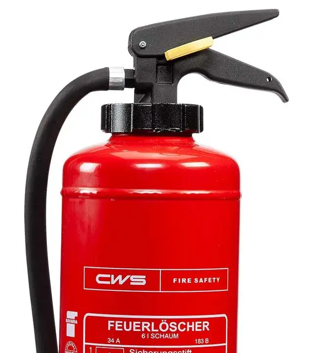 Pulver oder Schaumlöscher - Der Schaumlöscher von CWS