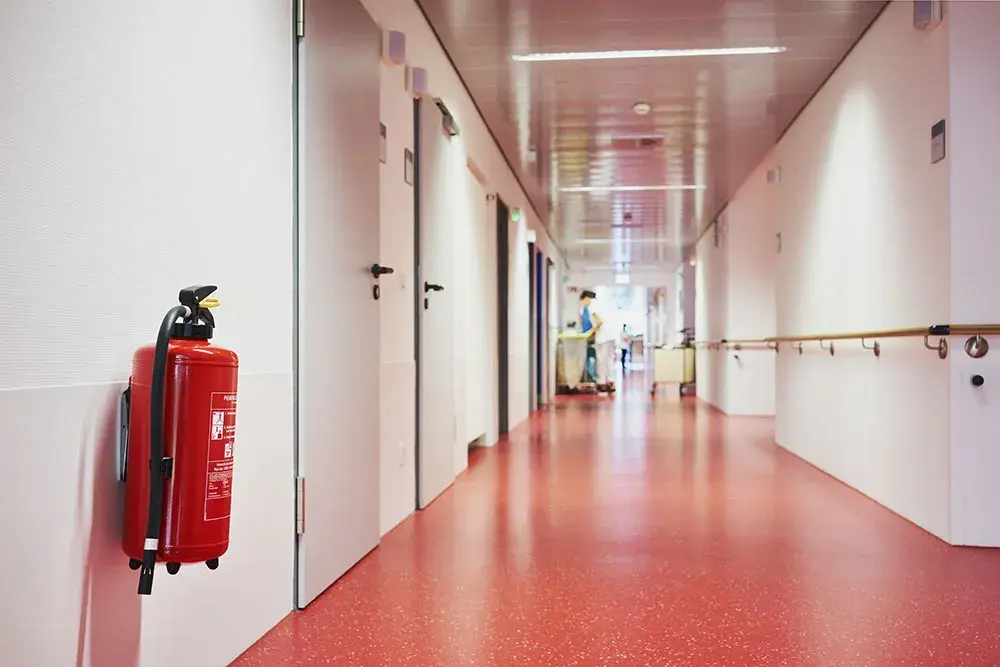 Brandschutzbegehungen mit Checkliste-CWS Fire Safety