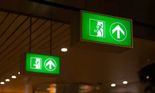 Feuerhemmend Feuerbeständig - Der Unterschied