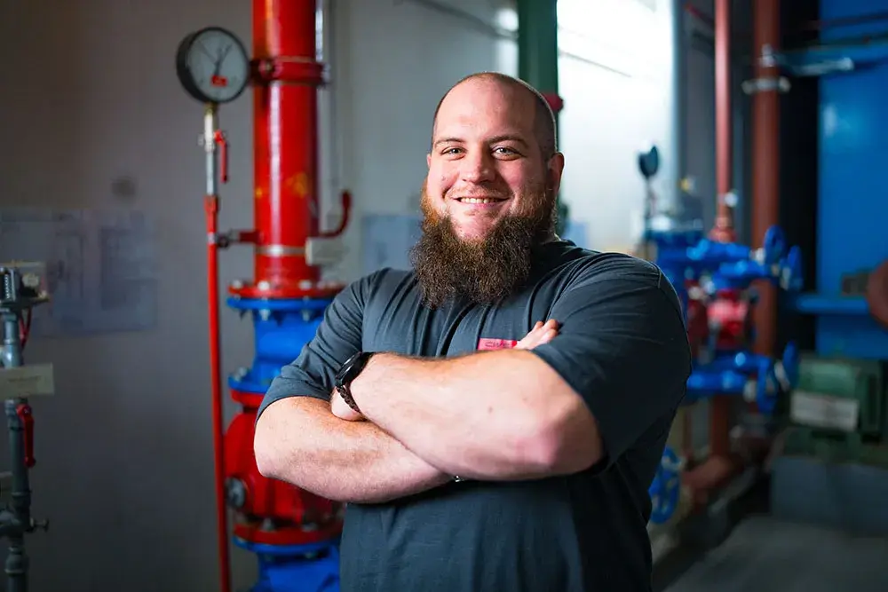 Sprinkleranlage-Prüfung-von-Pumpe-Löschwassertank-vom-Profi-F-f
